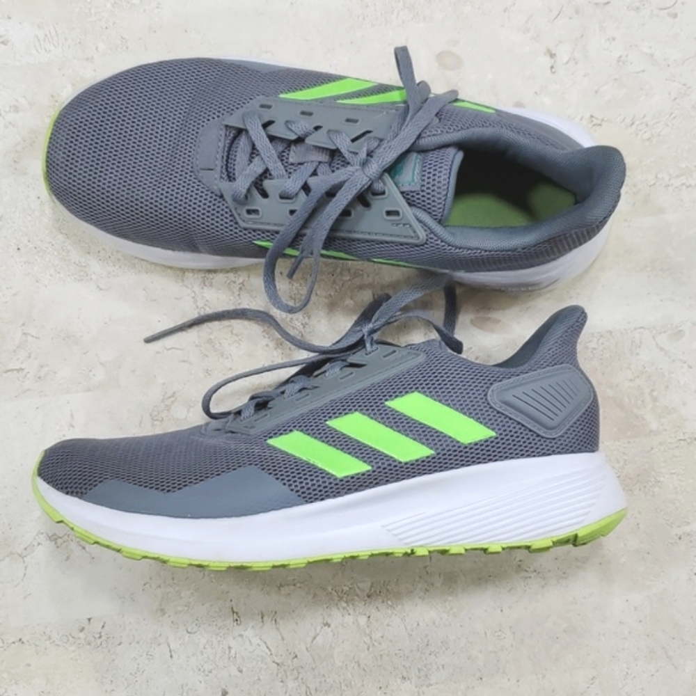 Adidas Duramo 9 running shoes men's size 5 or women's size 6.5 gray neon green